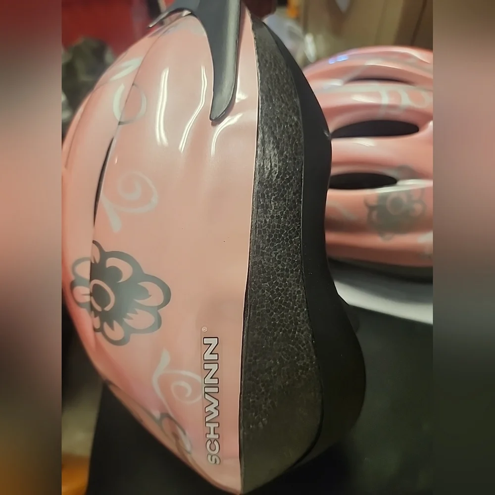 Schwinn Girls Youth Intercept Helmet Pink w/ Pink Flowers Adjustable 8+ NEW - Picture 8 of 11